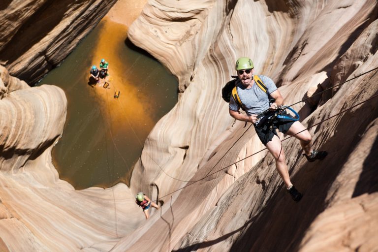 Book National Park Tours: Complete Guide to National Park Travel, Gear, Benefits, and How to Buy